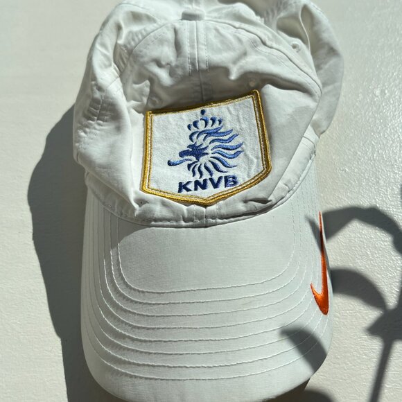 NETHERLANDS 2006 EUROS NIKE HAT - Picture 1 of 5
